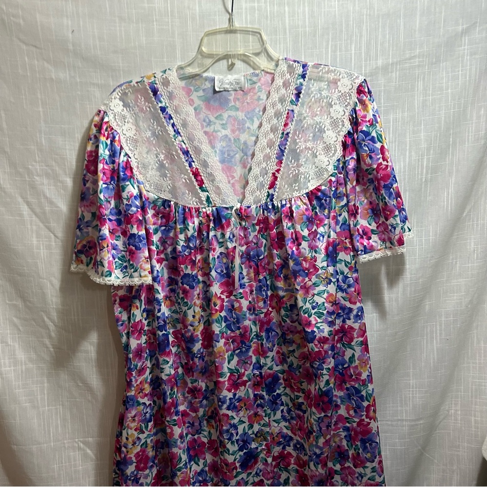Vanity Fair gown XXL